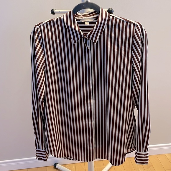 H&M button down shirt - Picture 7 of 11